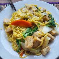 Tofu noodle without oyster sauce at Lazy Beach in Koh Rong
