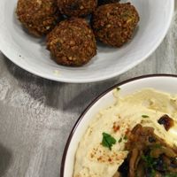 Tipical falafal and hummus with mushrooms at Pita Sitges in Sitges