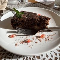 Pineapple/apple cake  at PurEssence in Alvor