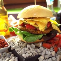 vegan Tex Mex Burger hot hot hot at Marsim Bistrobarante in Mallorca