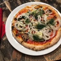 Verdure vegan pizza at Pistarro in Frederick