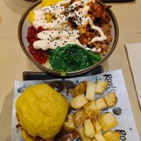  at Roots in A Coruna