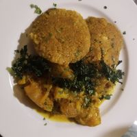 Yum veggie cocomilk curry w/ quinoa oat patties!! at Café Vert in Lyon