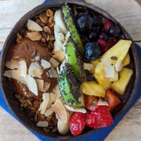Almond Açaí Bowl at ROOS Taste and Smile in Leiden