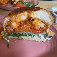 Chick’n Burger Classic  at Lia's Kitchen in Berlin