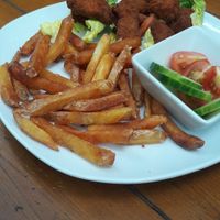 (Kinderessen) Nuggets & Pommes 🙃 at Lia's Kitchen in Berlin