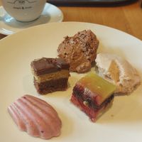 Toetjes ontbijt 😁 at Spirit in Amsterdam