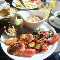 vegan breakfast at Poffers Cafe in Stuttgart