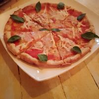 Pizza at Veggitalia in Puerto Vallarta