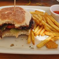 Mr Bean burger at Dromedário in Sagres