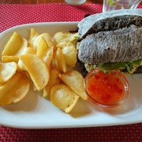 Tofu burger  at Dromedário in Sagres