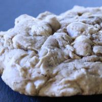 vegan gluten free baked chocolate chip cookie at Caked Up in Rancho Cucamonga