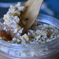 rawesome applie pie, raw vegan gluten free at Caked Up in Rancho Cucamonga