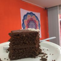 Pastel de chocolate   at Paraíso Vegano in Mexico City
