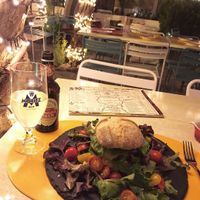 Vegan Burger at Sa Ximbomba in Mallorca