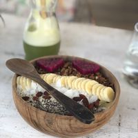 Smoothie bowl and juice  at Gili Bliss in 