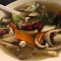 Four treasure soup at Green on Earth 绿之天地 in West Singapore