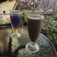 Choco Banana, Blue tea  at Simple Plant  in Yogyakarta