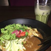 matcha latte (cold) and the noodles named after the place at Pinxin Vegan Cuisine - 品馨蔬食 in Penang