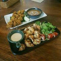 Satay and fried mushrooms at Pinxin Vegan Cuisine - 品馨蔬食 in Penang