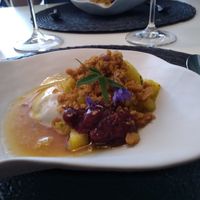 Dessert ananas at ONA in Ares
