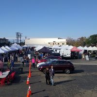 lot at Camarillo Farmer's Market in Camarillo