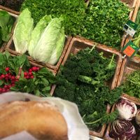 Super super schöner großer Bioladen! Riesen große Auswahl an Müsliriegeln, Zerowaste-Zubehör und richtig gute Bäckerei! at Basic in Dortmund