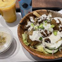   at SAMAM - Cantine végétale in Paris