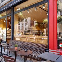Exterior at Le Pain Quotidien - Georges Favon in Geneva