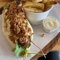 Donderse dogma, friet en vegan mayo at Dogma in Utrecht