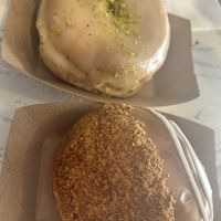 Caramelised biscuit and vanilla pistachio   at The Rolling Donut - Bachelors Walk in Dublin