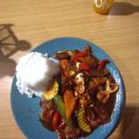 Kung pao at Veganio in Prague