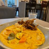 Curry rice bowl with fried oyster mushroom at Nordvegan in Oslo