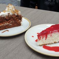 Carrot cake & cheese cake at Nordvegan in Oslo