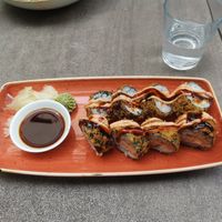 Crispy sushi rolls at Nordvegan in Oslo