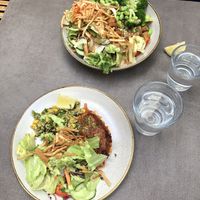 Lasagne & side salad // Salad plate with toppings 🥗   at Nordvegan in Oslo