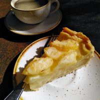 Apple Tart at Nordvegan in Oslo