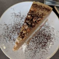 Snickers cake at Nordvegan in Oslo
