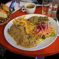 Andouillette w/fries and salad at Le Faitout Vegan in Paris