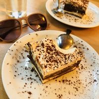 Opéras at Le Faitout Vegan in Paris
