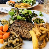Steak at Le Faitout Vegan in Paris