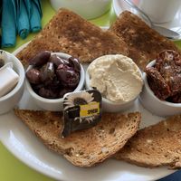 Small platter  at Musicker in Isle Of Bute