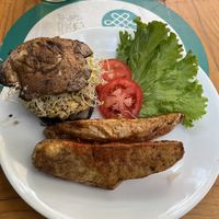 Hamburgesa aura at Aura Vegana in Mexico City
