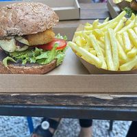 The Sweet Dreams burger and French Fries  at Las Vegan's - Kazinczy Trailer in Budapest
