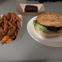  at Las Vegan's - Kazinczy Trailer in Budapest