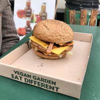 Hot Cheezy at Las Vegan's - Kazinczy Trailer in Budapest