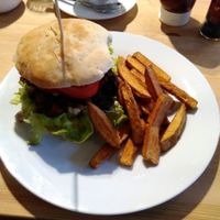 Jackfruit burger at Holy Cow in Edinburgh