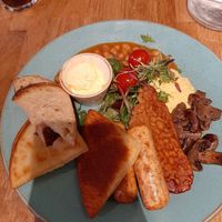 Scottish Breakfast at Holy Cow in Edinburgh