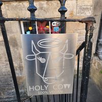 100% vegan at Holy Cow in Edinburgh