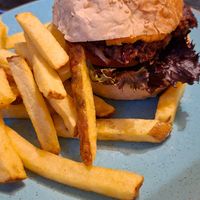 Quarter pounder at Holy Cow in Edinburgh